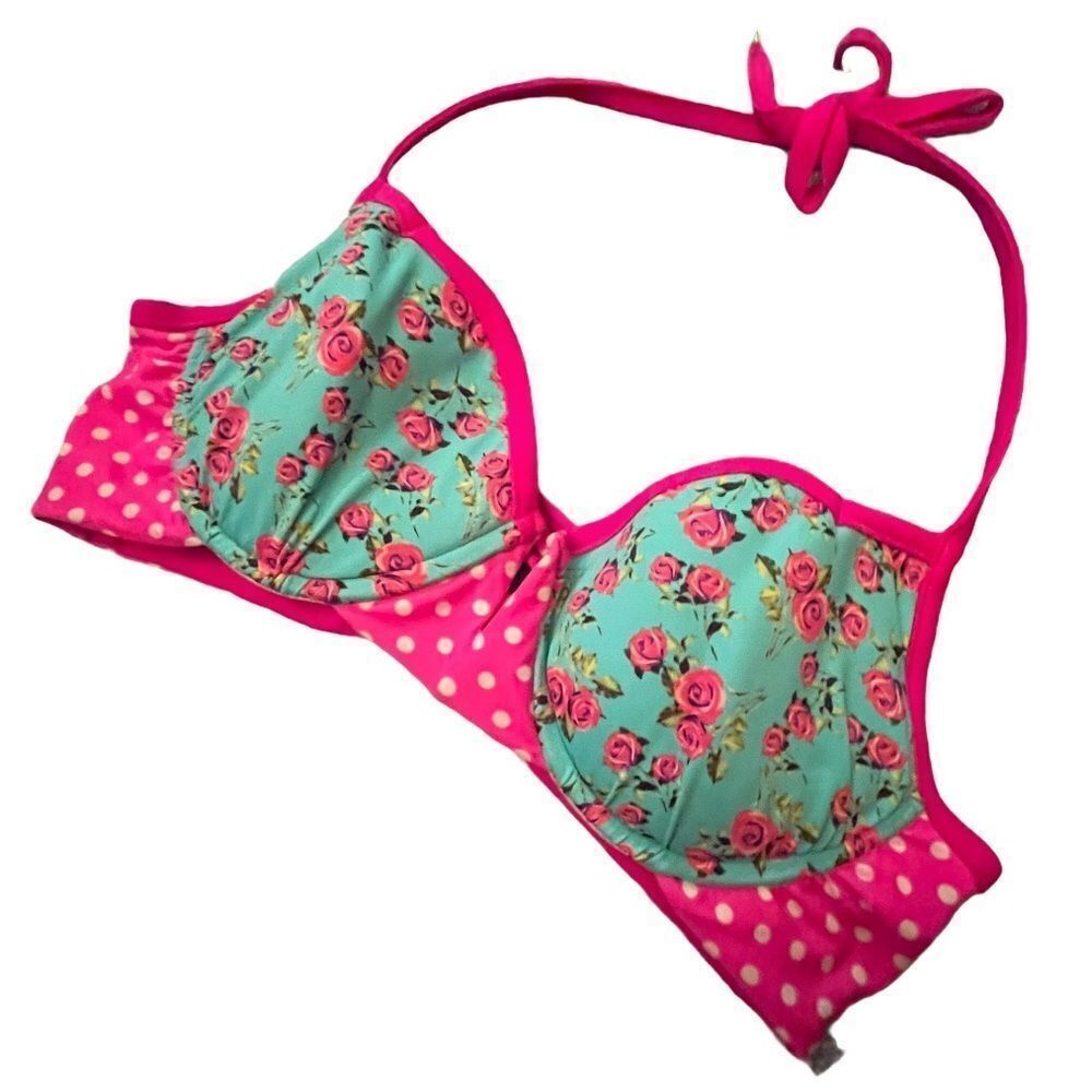 Beach Bunny Bikini Top‎